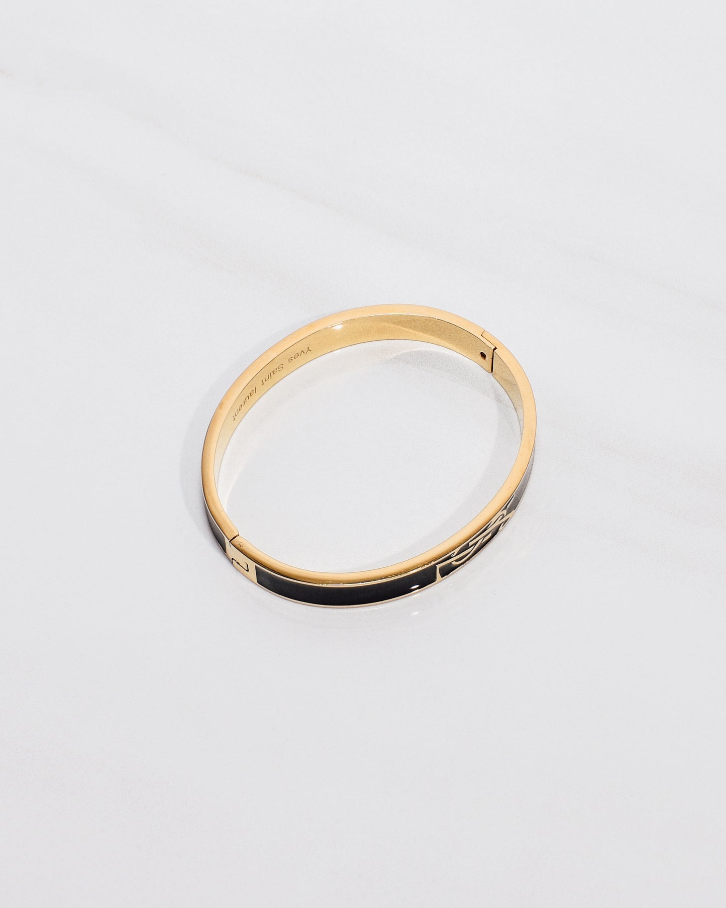 Y Black Plaque Bracelet