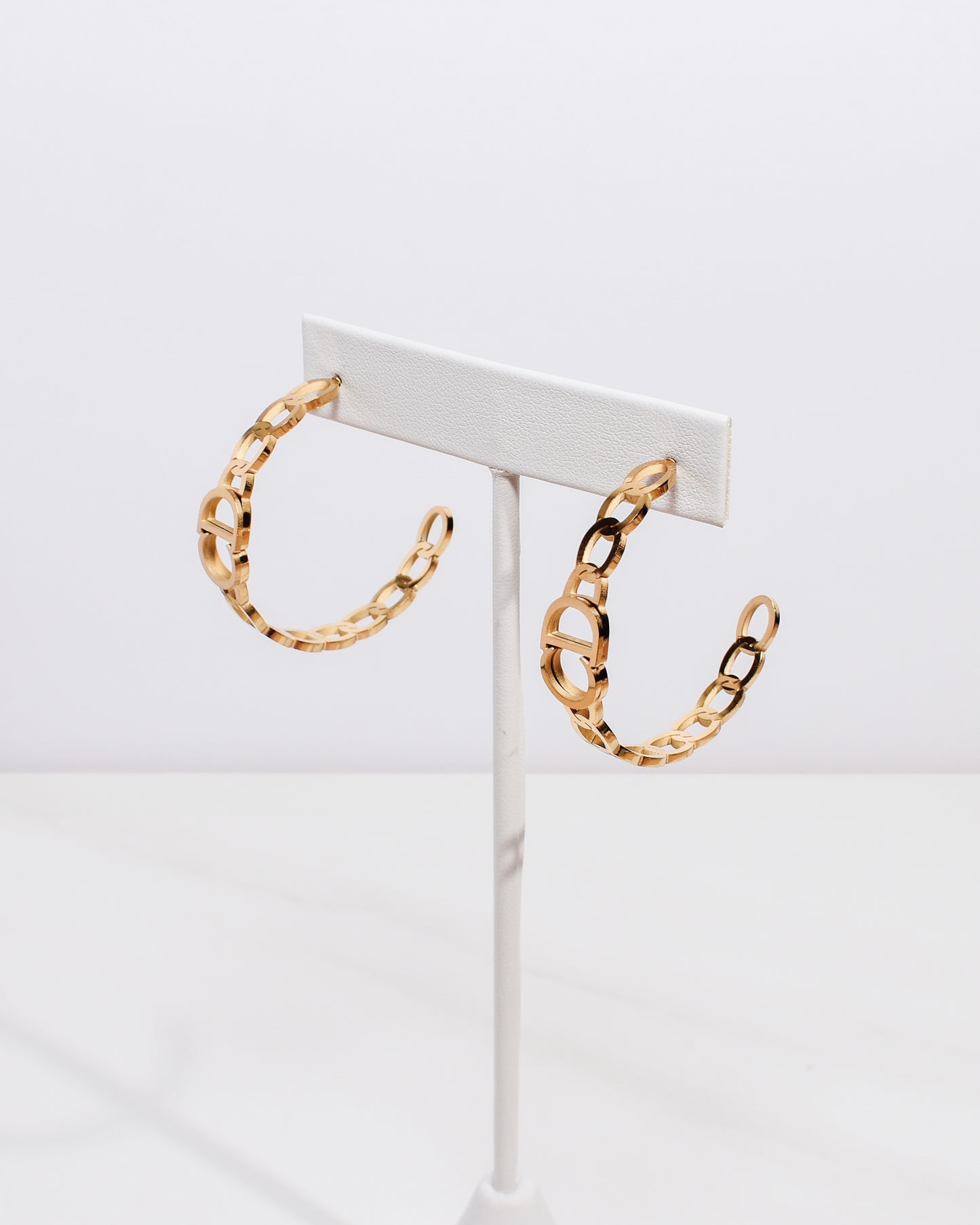 CD Curb Half Hoops