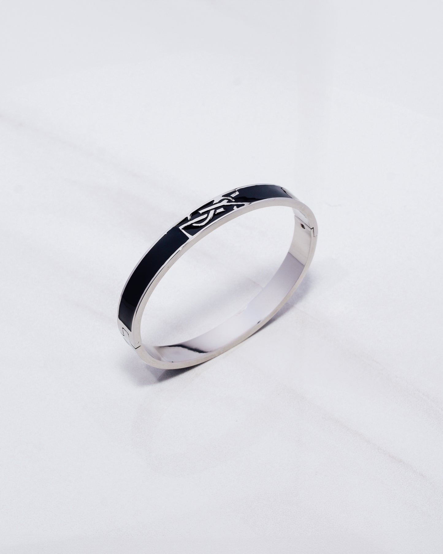 Y Black Plaque Bracelet