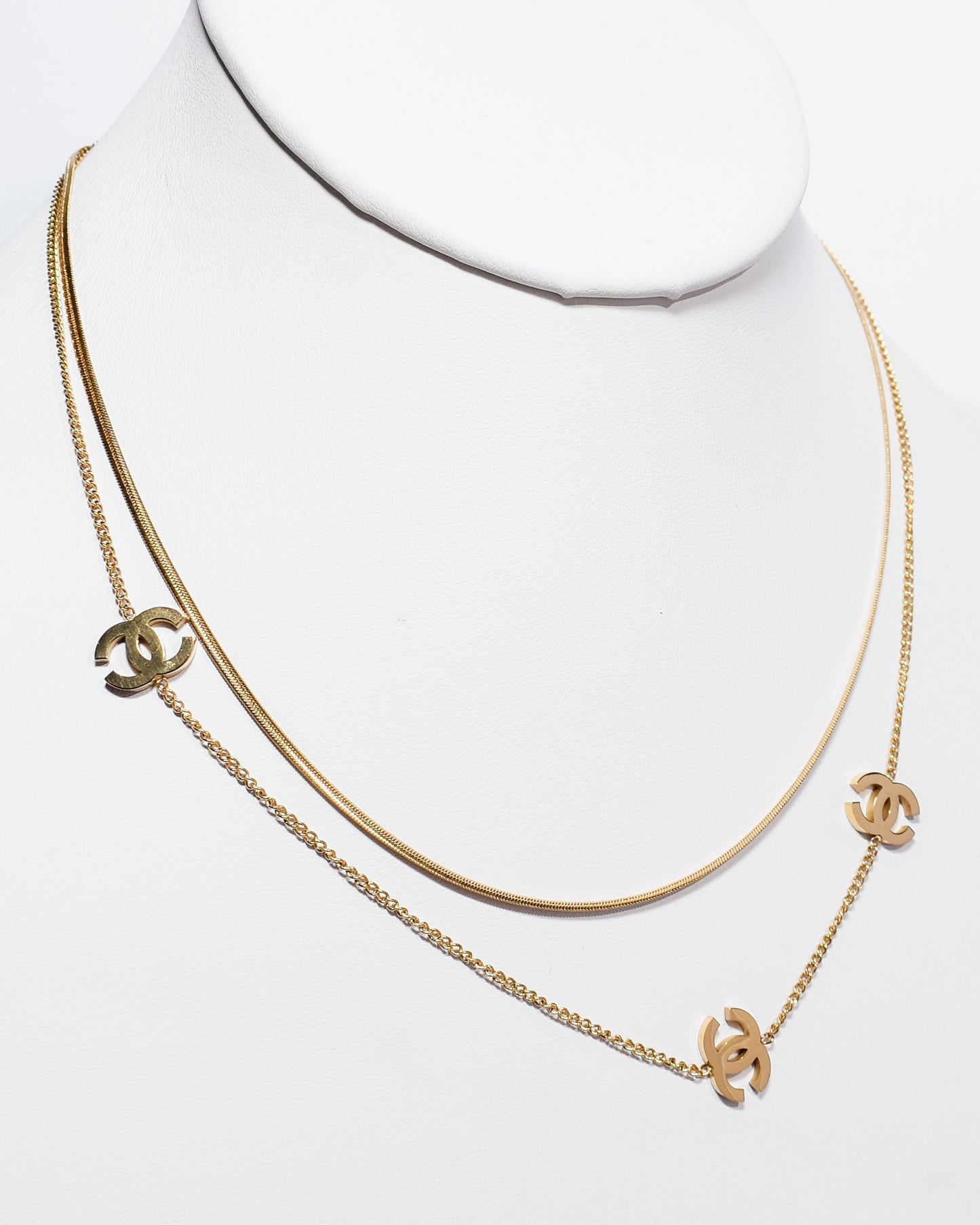 Parisian Chic Double Layered Necklace