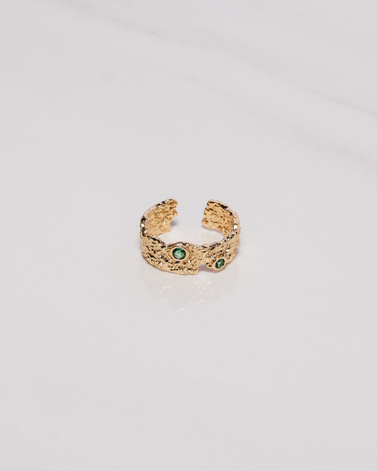 Emerald Hammered Ring