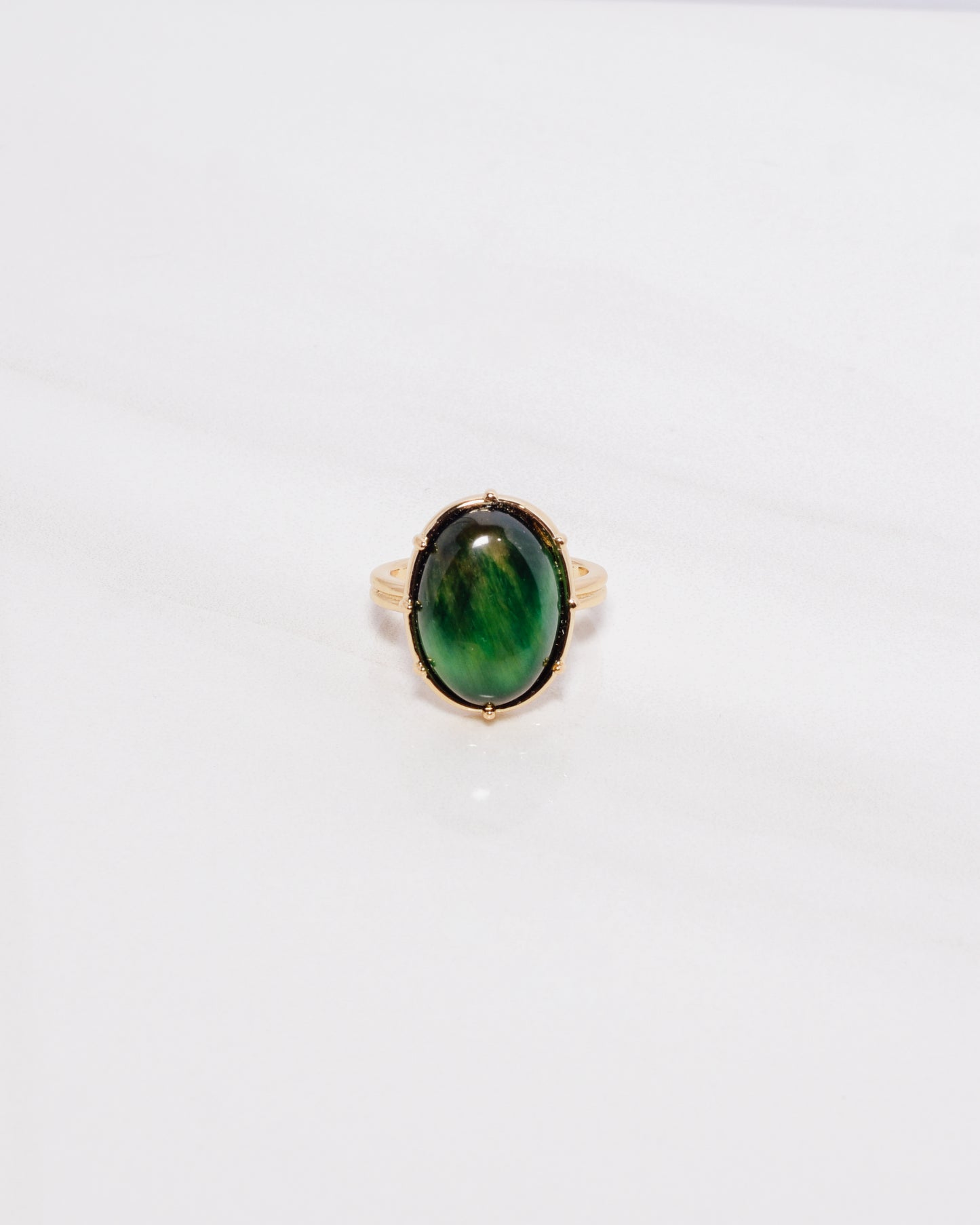 Solitaire Tiger Eye Oval Ring
