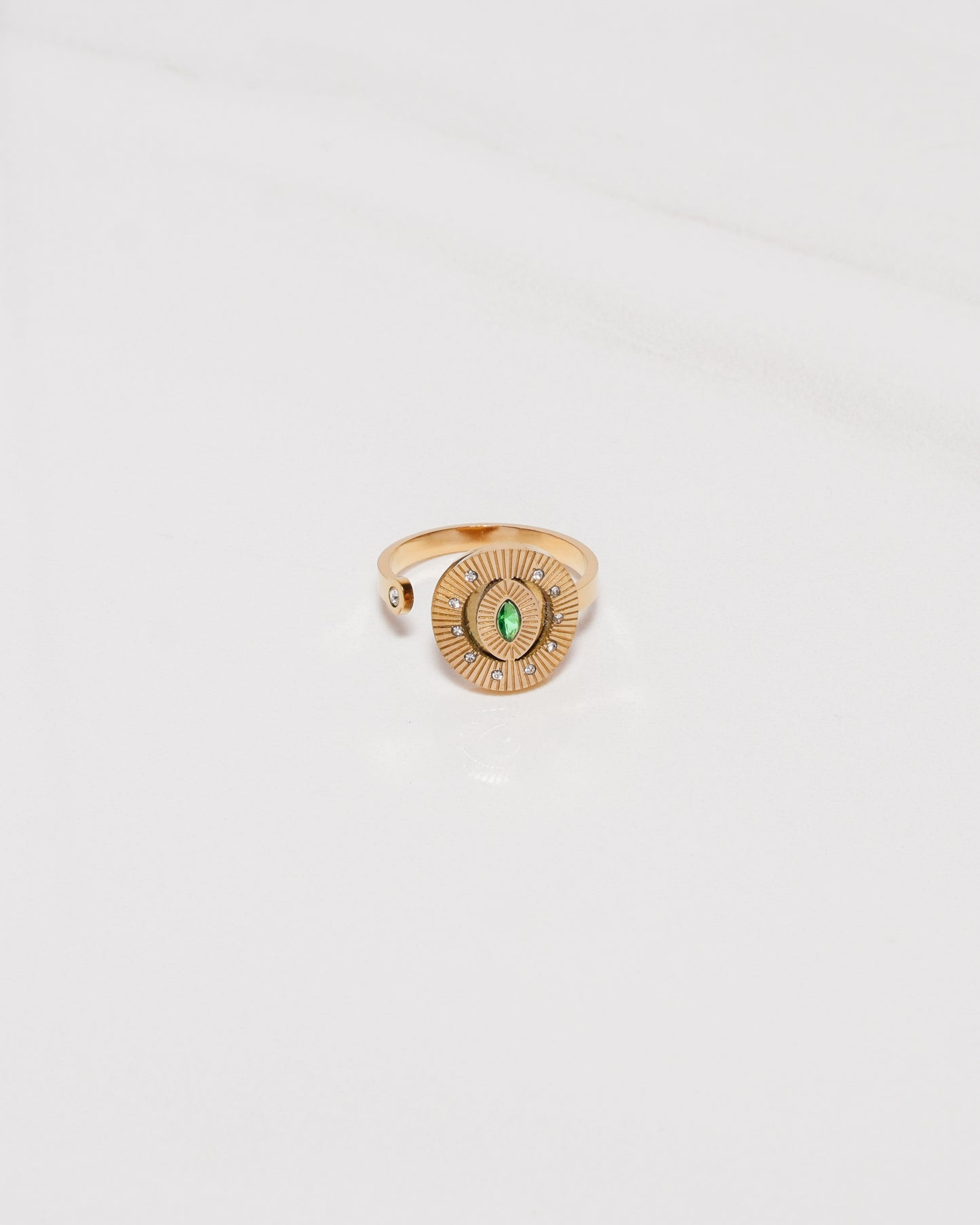 Vintage Emerald Eye Ring