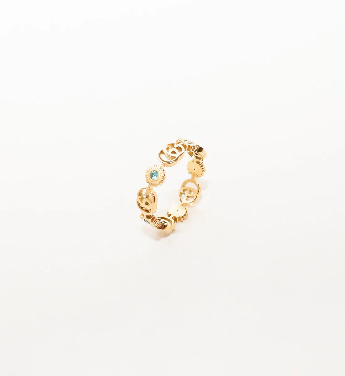 GG Esque Flower Ring