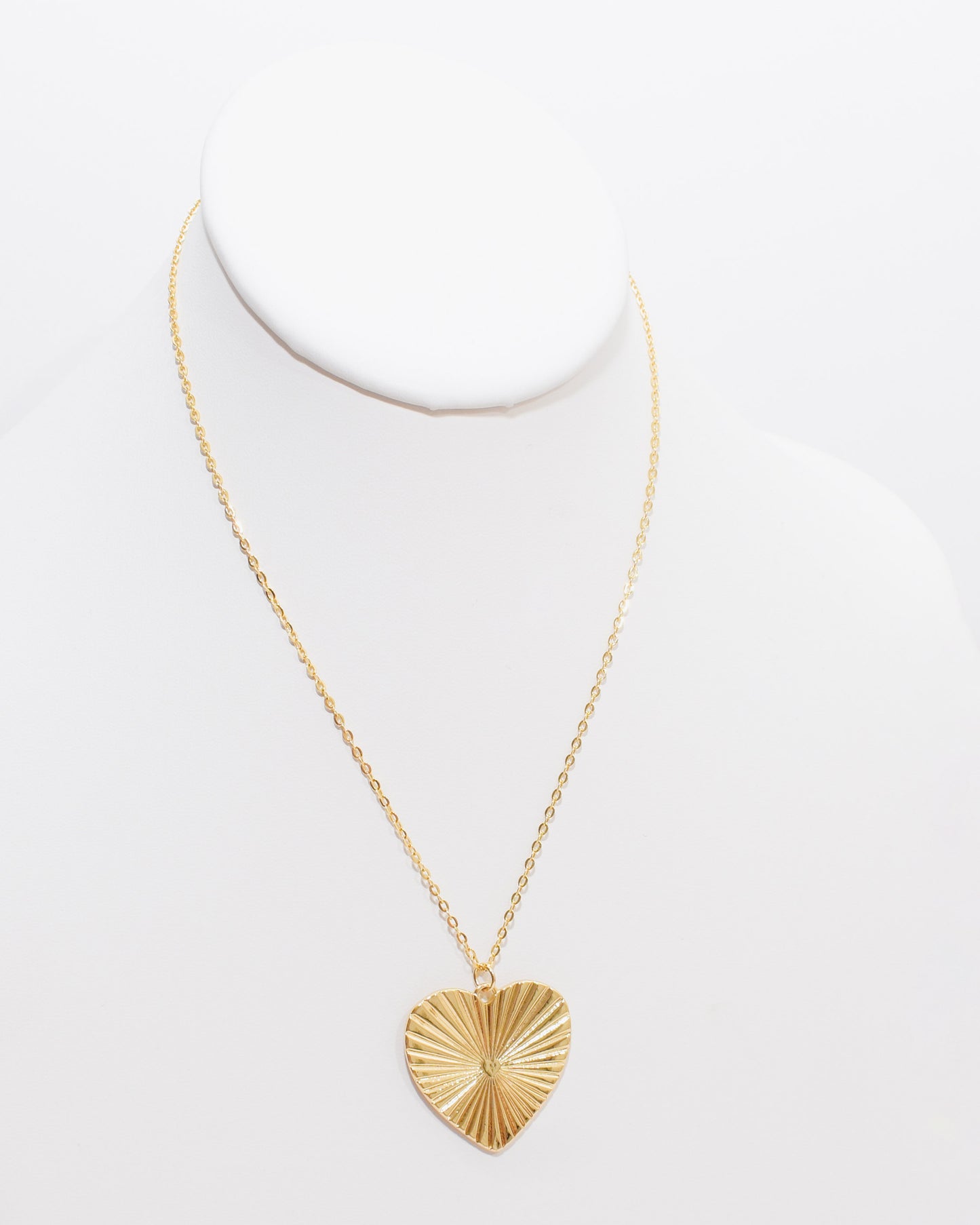 Large Starburst Heart Pendant Necklace