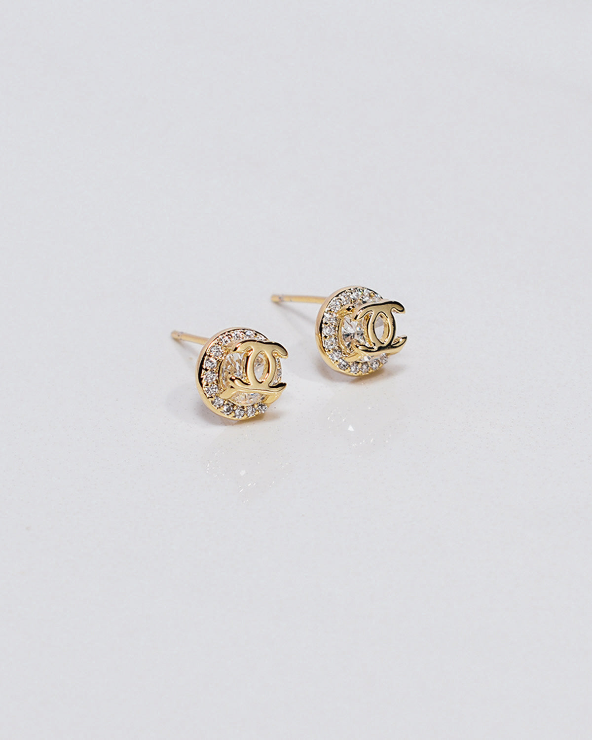 Parisian Chic Round Stone CC Studs
