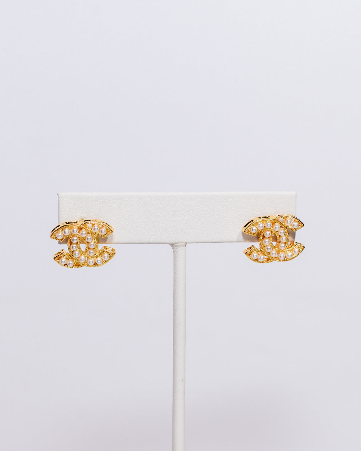 Parisian Chic Pearl Studs