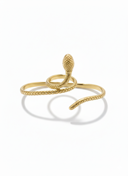 The Serpentine Trinity 3 Finger Ring